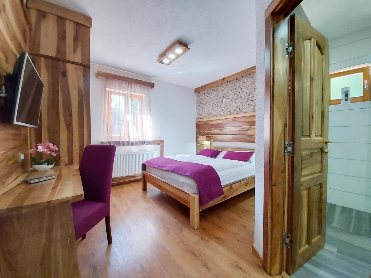 Bed and Breakfast Plitvice Etno House I à Plitvička Jezera Extérieur photo